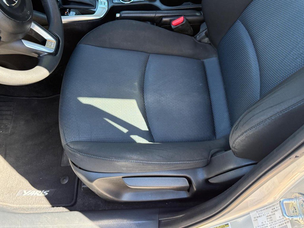 Used 2019 Toyota Yaris LE FWD image 14