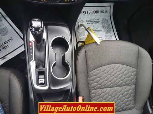 Used 2019 Chevrolet Equinox LT image 28