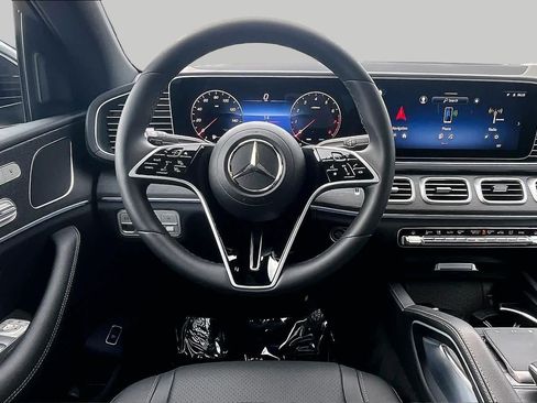 Used 2026 Mercedes-Benz GLE 450 4MATIC Coupe image 6