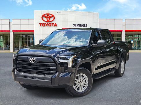 Used 2026 Toyota Tundra SR5 w/ SR5 Convenience Package AWD/4WD image 1