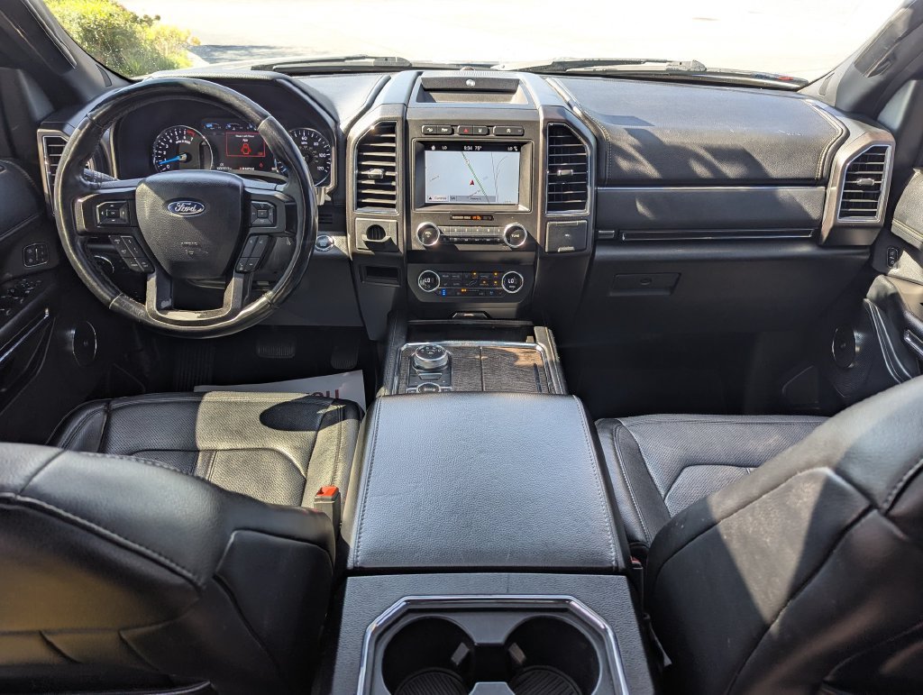 Used 2019 Ford Expedition Limited w/ Equipment Group 301A AWD/4WD image 25