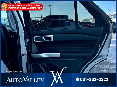 Used 2020 Ford Explorer XLT w/ Equipment Group 202A image 24