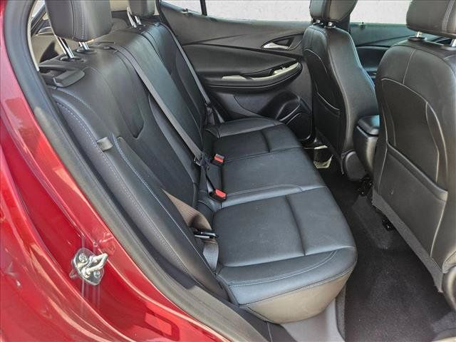 Used 2025 Buick Encore GX Sport Touring FWD image 18