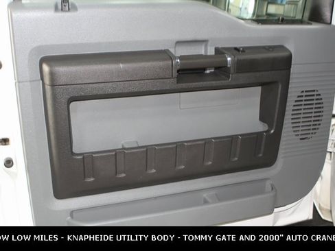 Used 2015 Ford F350 XL w/ Power Equipment Group image 13