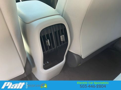 Used 2024 Hyundai Kona SEL FWD image 42