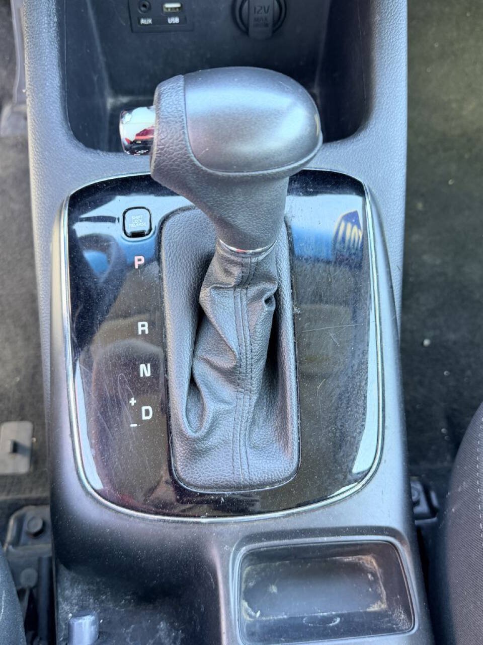 Used 2017 Kia Forte LX FWD image 18