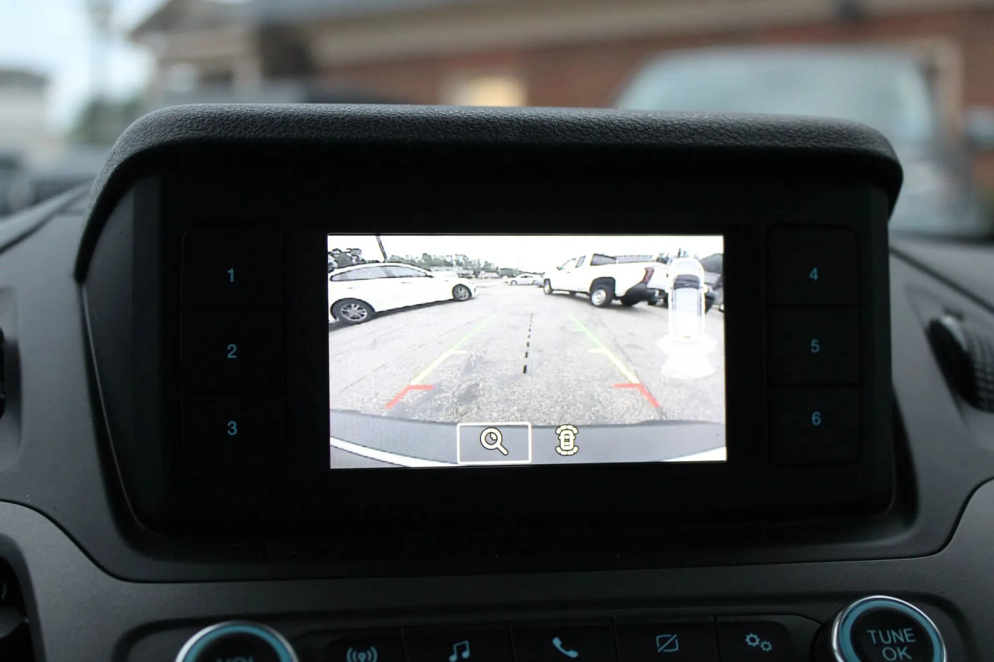 Used 2019 Ford Transit Connect XL FWD image 24