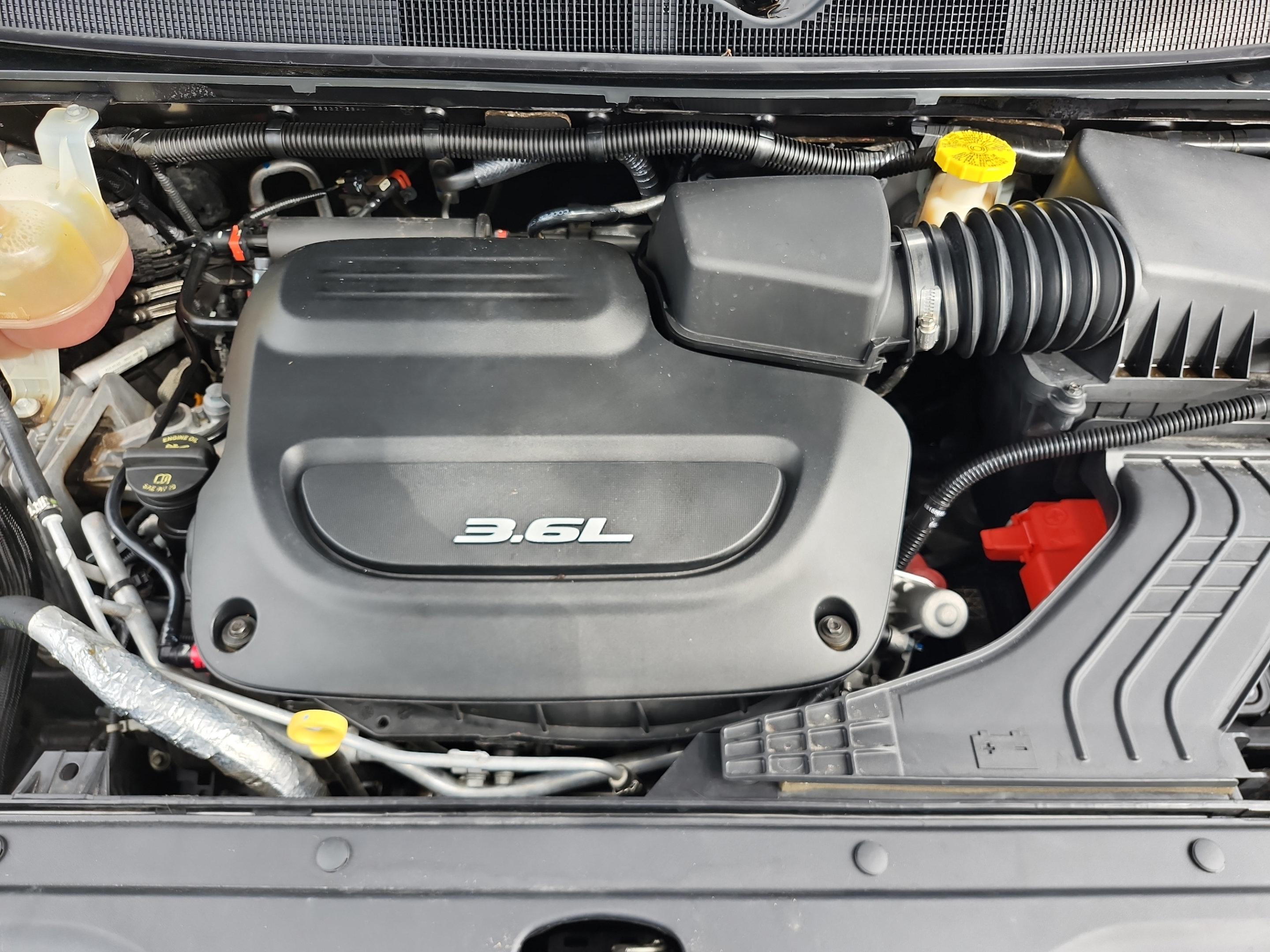 Used 2017 Chrysler Pacifica Limited FWD image 21