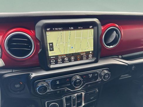 Used 2023 Jeep Wrangler Unlimited Rubicon image 11