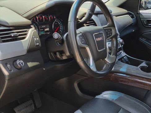 Used 2019 GMC Yukon SLE w/ SLE Value Package RWD image 9