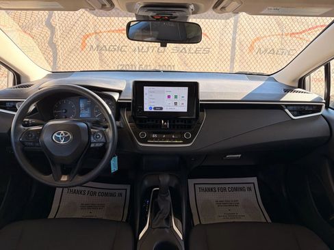 Used 2024 Toyota Corolla LE image 72