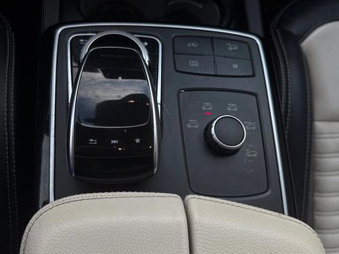 Used 2019 Mercedes-Benz GLE 43 AMG GLE 43 4MATIC Sport Utility 4D image 20