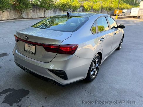Used 2021 Kia Forte LXS FWD image 5