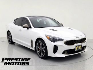 Used 2021 Kia Stinger GT2 video 1