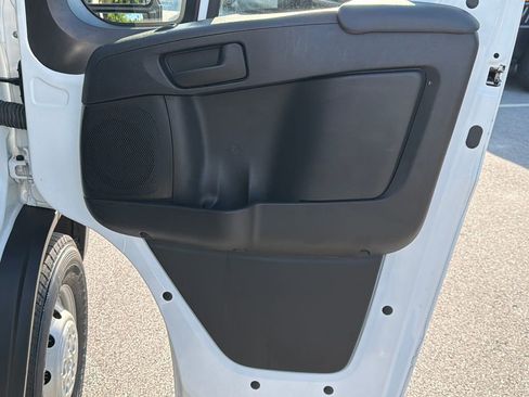 Used 2023 RAM ProMaster 2500 FWD image 14