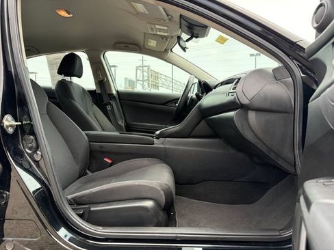 Used 2021 Honda Insight EX image 19