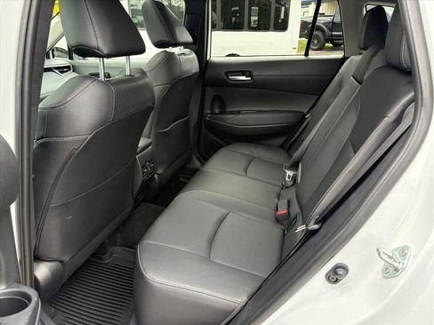 Used 2023 Toyota Corolla Cross XLE w/ Convenience Package AWD/4WD image 19