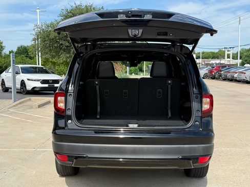 Used 2021 Honda Pilot Black Edition image 5