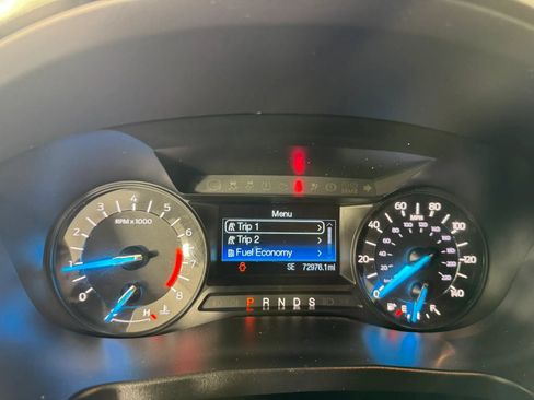 Used 2018 Ford Explorer XLT AWD/4WD image 14