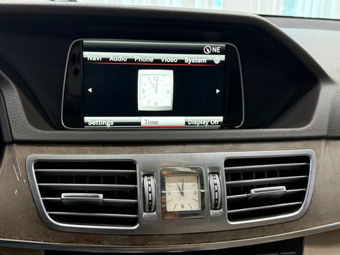 Used 2014 Mercedes-Benz E 350 Sedan w/ Premium 1 Package image 30
