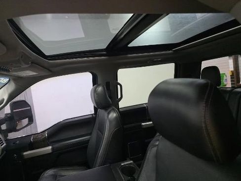 Used 2017 Ford F450 Lariat w/ Lariat Ultimate Package image 3