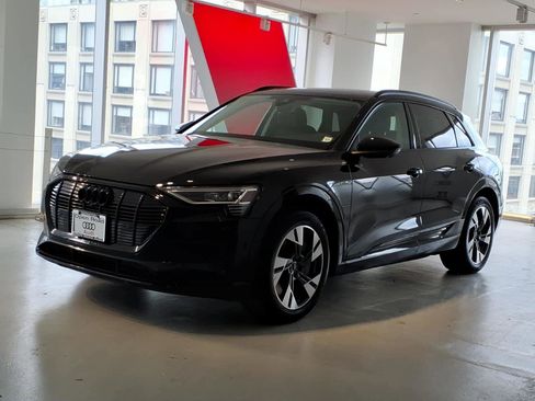 Used 2023 Audi e-tron Premium w/ Convenience Plus Package AWD/4WD image 1