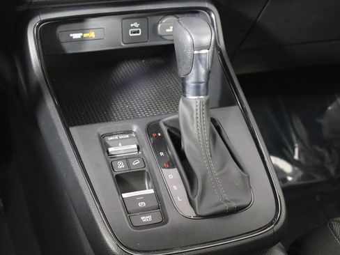 Used 2024 Honda CR-V LX image 23