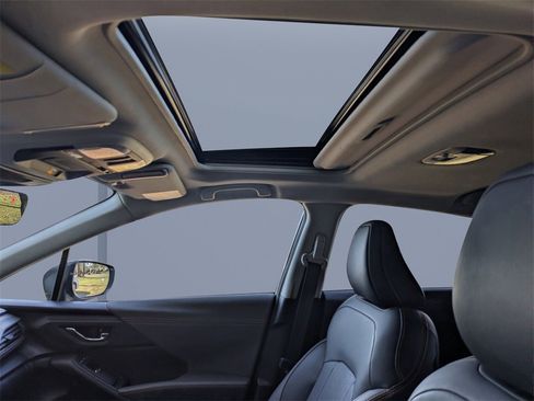 Certified 2025 Subaru Crosstrek 2.5i Limited w/ Popular Package #3A image 21