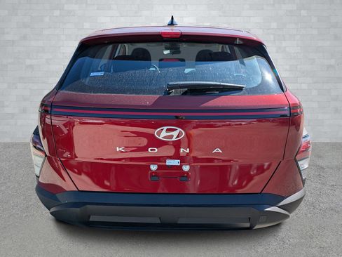 New 2026 Hyundai Kona SE image 6