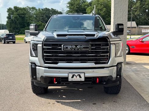 Used 2025 GMC Sierra 2500 AT4 w/ AT4 Premium Plus Package AWD/4WD image 20