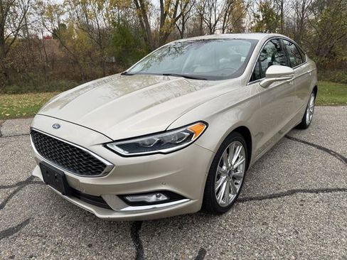 Used 2017 Ford Fusion Platinum image 1
