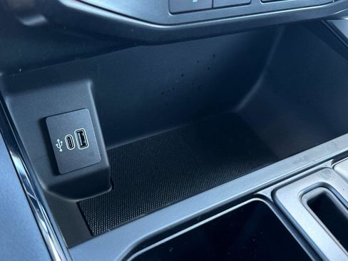 New 2025 Ford F150 Lightning Flash image 23