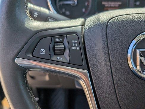 Certified 2022 Buick Encore Preferred image 16