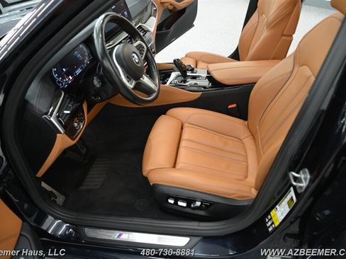 Used 2022 BMW M550i xDrive w/ Executive Package AWD/4WD image 16
