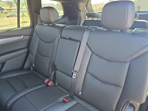Certified 2024 Cadillac XT6 Luxury image 15