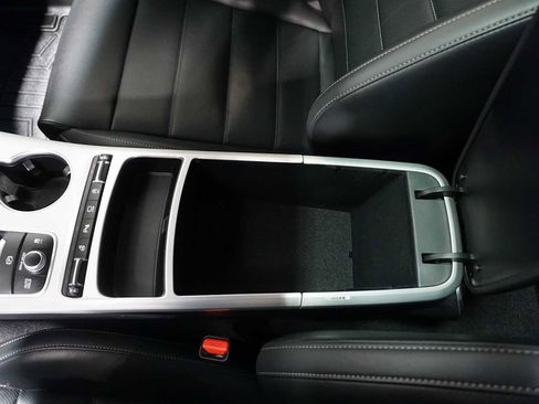 Used 2021 Kia Stinger GT2 image 22