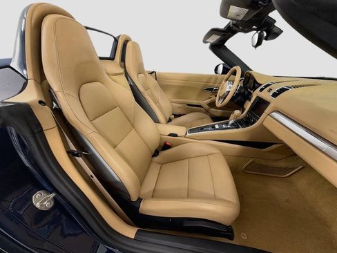 Certified 2016 Porsche Boxster RWD image 27
