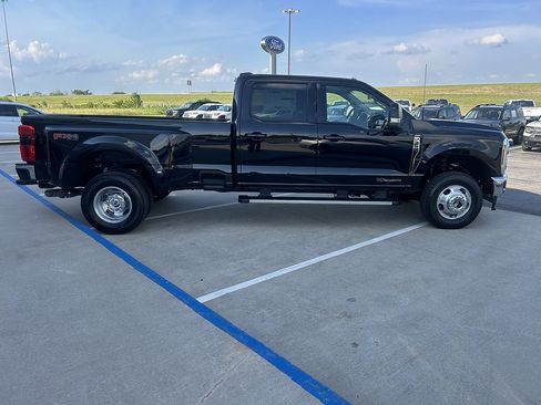 New 2026 Ford F350 Lariat w/ FX4 Off-Road Package AWD/4WD image 7