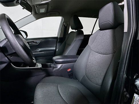 Used 2024 Toyota RAV4 XLE image 11