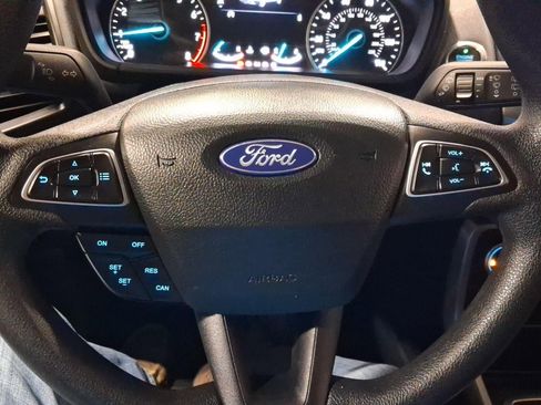 Used 2021 Ford EcoSport SE image 8