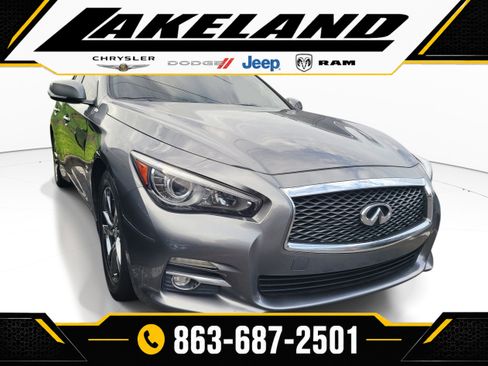 Used 2017 INFINITI Q50 Signature Edition RWD image 1