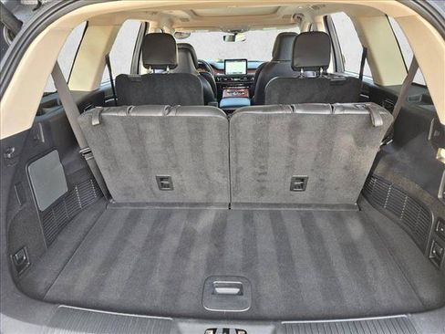 Used 2023 Lincoln Aviator Reserve w/ Equipment Group 201A RWD image 5