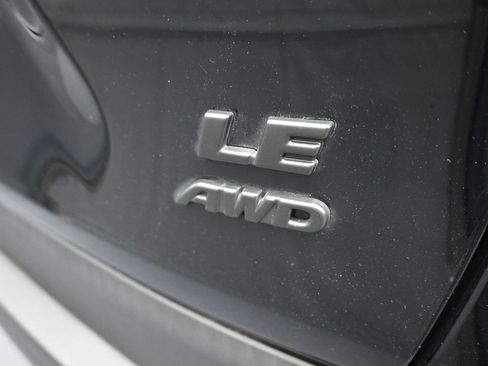 Certified 2022 Toyota RAV4 LE image 5