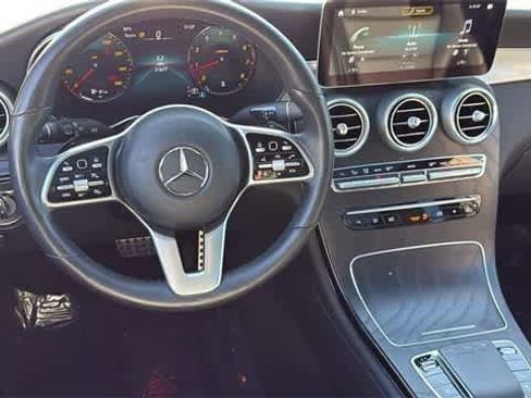 Certified 2022 Mercedes-Benz GLC 300 4MATIC image 25