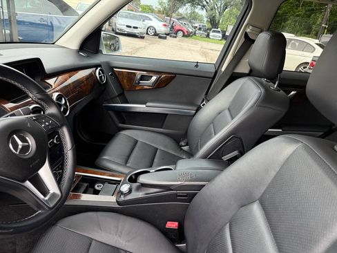Used 2014 Mercedes-Benz GLK 250 BlueTEC 4MATIC image 17