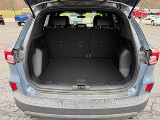 Used 2025 Ford Escape ST-Line w/ Tech Pack #1 video 4