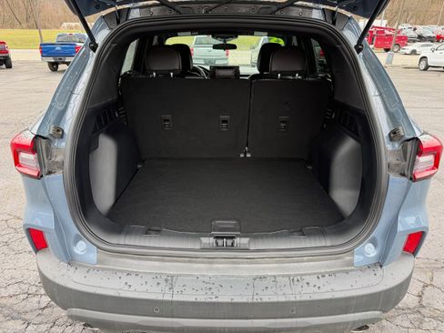 Used 2025 Ford Escape ST-Line w/ Tech Pack #1 image 4