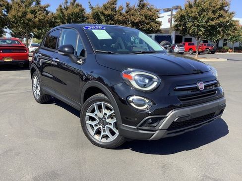 Used 2020 FIAT 500X Trekking image 2