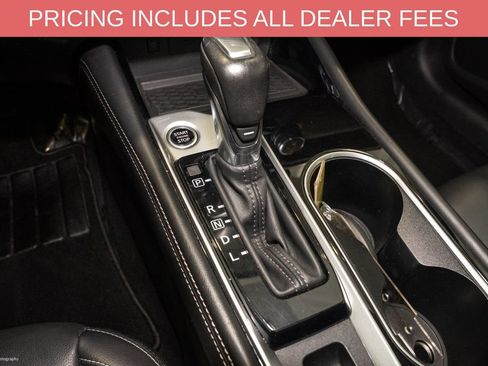 Used 2024 Nissan Altima 2.5 SL AWD/4WD image 17