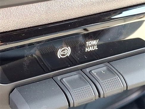 Used 2023 RAM 3500 Tradesman w/ Chrome Appearance Group image 20